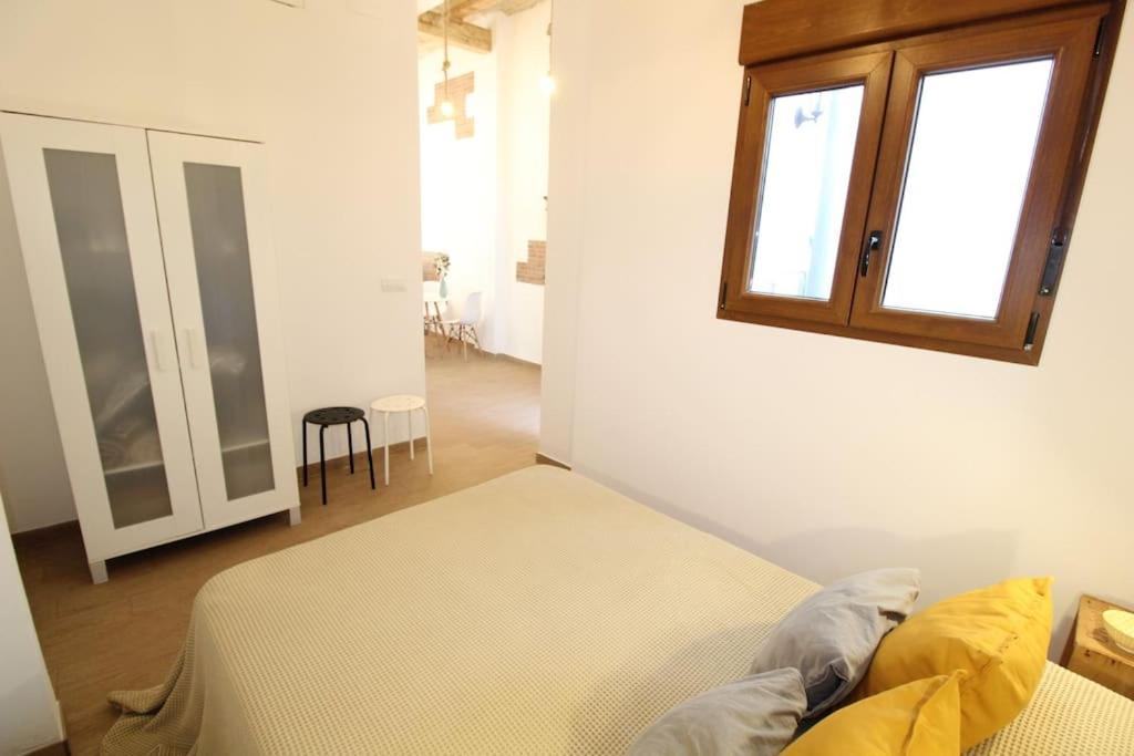 Casa Tipica Del Cabanyal Apartment Valencia Bagian luar foto